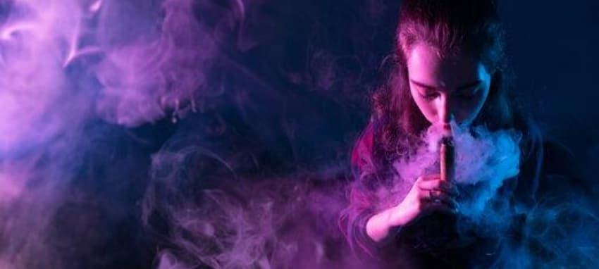 Einweg E-Zigaretten explained an e cigarettes essay examining health risks, youth vaping trends and regulation